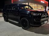 Toyota 4Runner 2021 года за 18 000 000 тг. в Атырау – фото 2