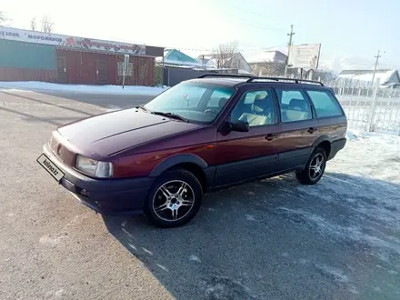 Volkswagen Passat 1993 года за 1 300 000 тг. в Алматы