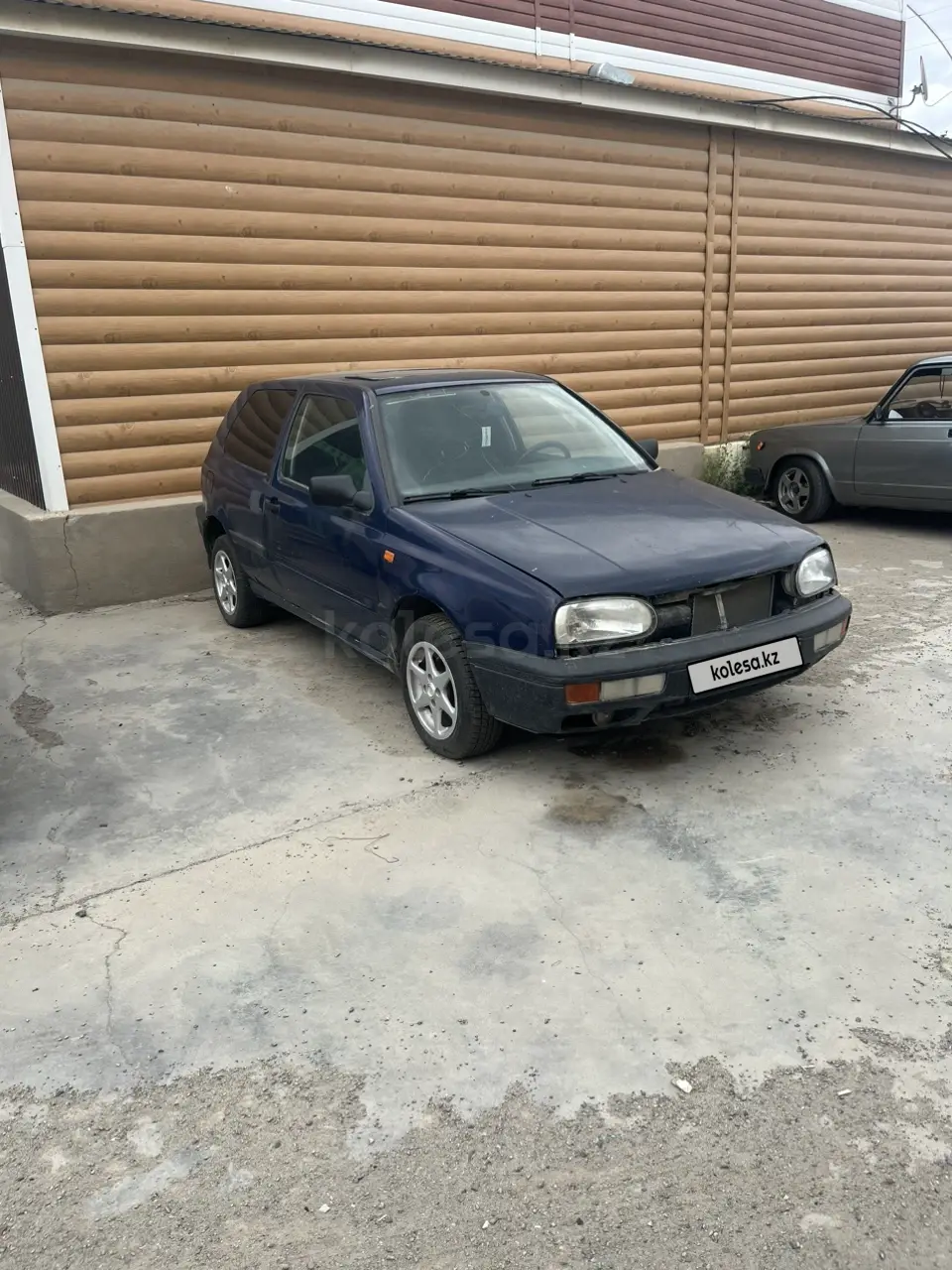 Volkswagen Golf, 1993