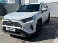 Toyota RAV4 2023 года за 15 600 000 тг. в Караганда – фото 4