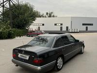 Mercedes-Benz E 280 1995 года за 2 750 000 тг. в Алматы