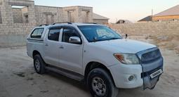 Toyota Hilux 2005 года за 5 000 000 тг. в Жанаозен
