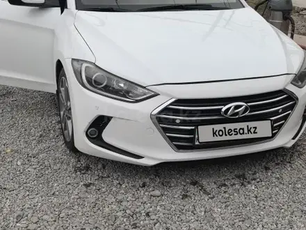 Hyundai Elantra 2018 года за 7 000 000 тг. в Шымкент