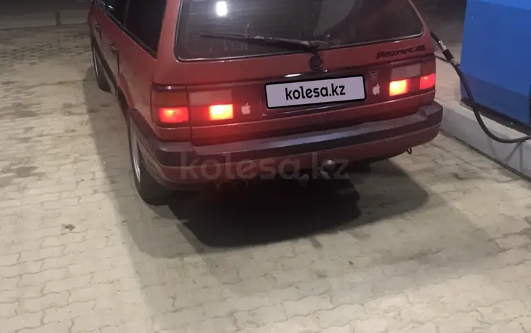 Volkswagen Passat 1991 годаfor2 000 000 тг. в Туркестан