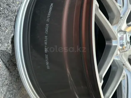 Оригинальные диски от Mercedes Benz 222 Amg за 800 000 тг. в Астана – фото 13