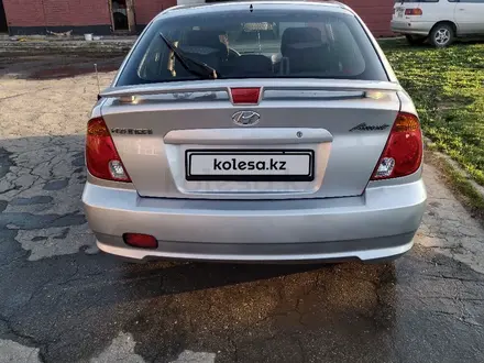 Hyundai Accent 2005 года за 2 800 000 тг. в Риддер – фото 5