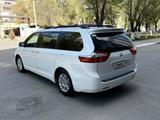 Toyota Sienna 2015 годаүшін9 300 000 тг. в Атырау – фото 4