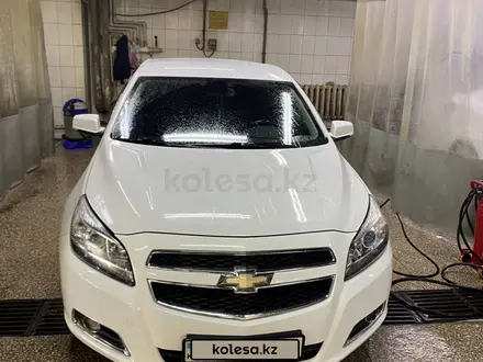 Chevrolet Malibu 2013 года за 7 000 000 тг. в Астана – фото 2