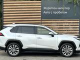 Toyota RAV4 2022 годаүшін17 290 000 тг. в Алматы – фото 5