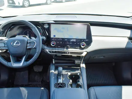 Lexus RX 350 Luxury 2023 года за 34 625 000 тг. в Алматы – фото 21