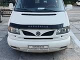 Volkswagen Caravelle 1997 года за 3 100 000 тг. в Костанай