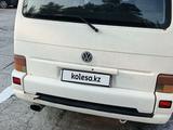 Volkswagen Caravelle 1997 года за 3 100 000 тг. в Костанай – фото 3