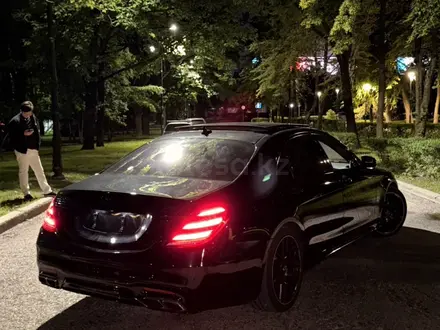 Mercedes-Benz S 63 AMG 2014 года за 32 000 000 тг. в Алматы – фото 4
