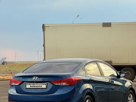 Hyundai Elantra 2012 года за 4 600 000 тг. в Атырау – фото 3