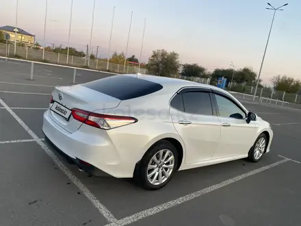 Toyota Camry 2018 года за 12 800 000 тг. в Павлодар – фото 9