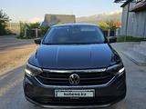 Volkswagen Polo 2022 года за 9 100 000 тг. в Алматы