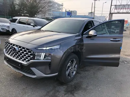 Hyundai Santa Fe 2021 года за 18 300 000 тг. в Семей – фото 4