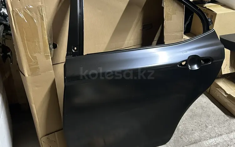 Двери задние право лево новые оригинал за 270 000 тг. в Алматы