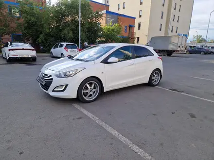 Hyundai i30 2014 года за 5 100 000 тг. в Астана – фото 2