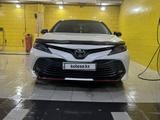 Toyota Camry 2020 года за 17 200 000 тг. в Астана – фото 4