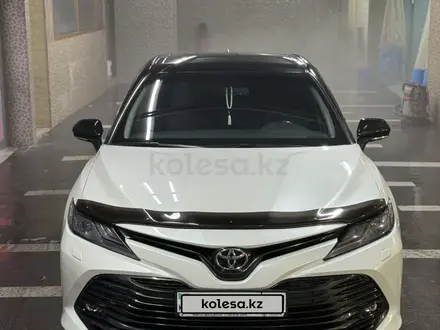 Toyota Camry 2020 года за 17 200 000 тг. в Астана – фото 8
