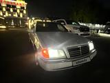 Mercedes-Benz C 200 1993 года за 1 800 000 тг. в Алматы – фото 2