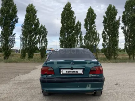 Toyota Avensis 1998 года за 1 200 000 тг. в Актобе – фото 6