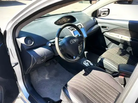 Toyota Yaris 2007 года за 3 100 000 тг. в Алматы – фото 9