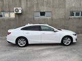 Chevrolet Malibu 2020 года за 7 300 000 тг. в Шымкент – фото 2