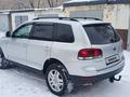 Volkswagen Touareg 2007 года за 7 400 000 тг. в Астана – фото 20