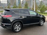 Toyota RAV4 2019 года за 12 500 000 тг. в Астана