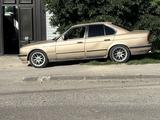 BMW 520 1991 года за 1 500 000 тг. в Шымкент – фото 2