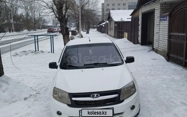 ВАЗ (Lada) Granta 2190 2013 годаүшін2 200 000 тг. в Семей