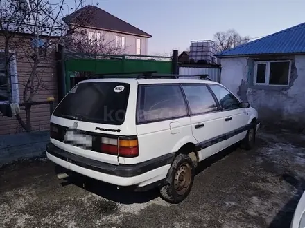 Volkswagen Passat 1993 года за 1 000 000 тг. в Актобе – фото 3