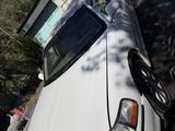 Lincoln Town Car 2004 годаүшін4 200 000 тг. в Караганда – фото 2