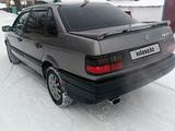 Volkswagen Passat 1993 годаfor2 000 000 тг. в Караганда