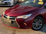 Toyota Camry 2017 года за 8 700 000 тг. в Шымкент – фото 2