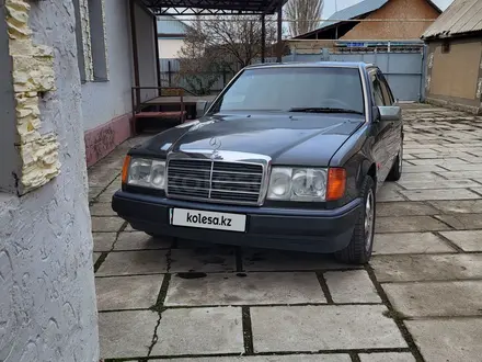 Mercedes-Benz E 230 1992 года за 1 800 000 тг. в Шымкент – фото 2