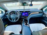 Toyota Camry 2018 года за 13 500 000 тг. в Актау