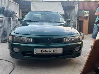 Mitsubishi Galant