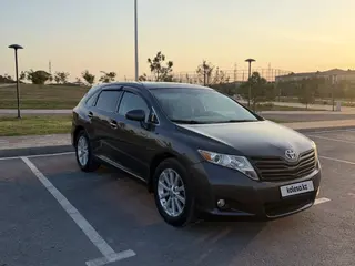 Toyota Venza, 2010