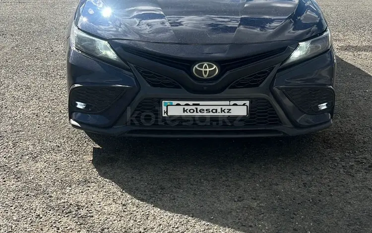 Toyota Camry 2023 года за 13 000 000 тг. в Тараз