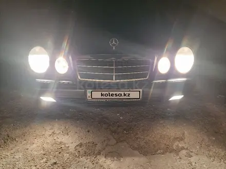 Mercedes-Benz E 320 1999 года за 5 100 000 тг. в Кызылорда – фото 3