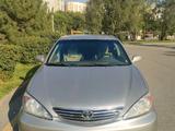 Toyota Camry 2004 года за 4 380 000 тг. в Алматы – фото 2