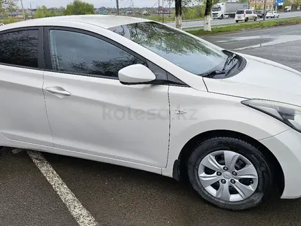 Hyundai Elantra 2014 года за 6 200 000 тг. в Уральск – фото 4