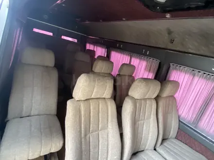 Mercedes-Benz Sprinter 2001 года за 6 000 000 тг. в Тараз – фото 11