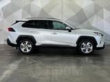 Toyota RAV4 2019 года за 14 800 000 тг. в Актау