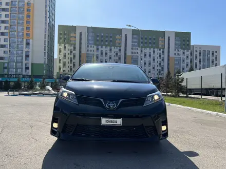 Toyota Sienna 2019 года за 17 500 000 тг. в Астана – фото 5