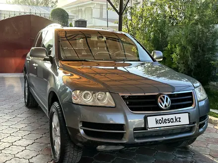 Volkswagen Touareg 2002 года за 4 900 000 тг. в Алматы – фото 7