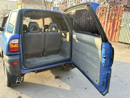 Toyota RAV4 1995 года за 2 850 000 тг. в Алматы – фото 9